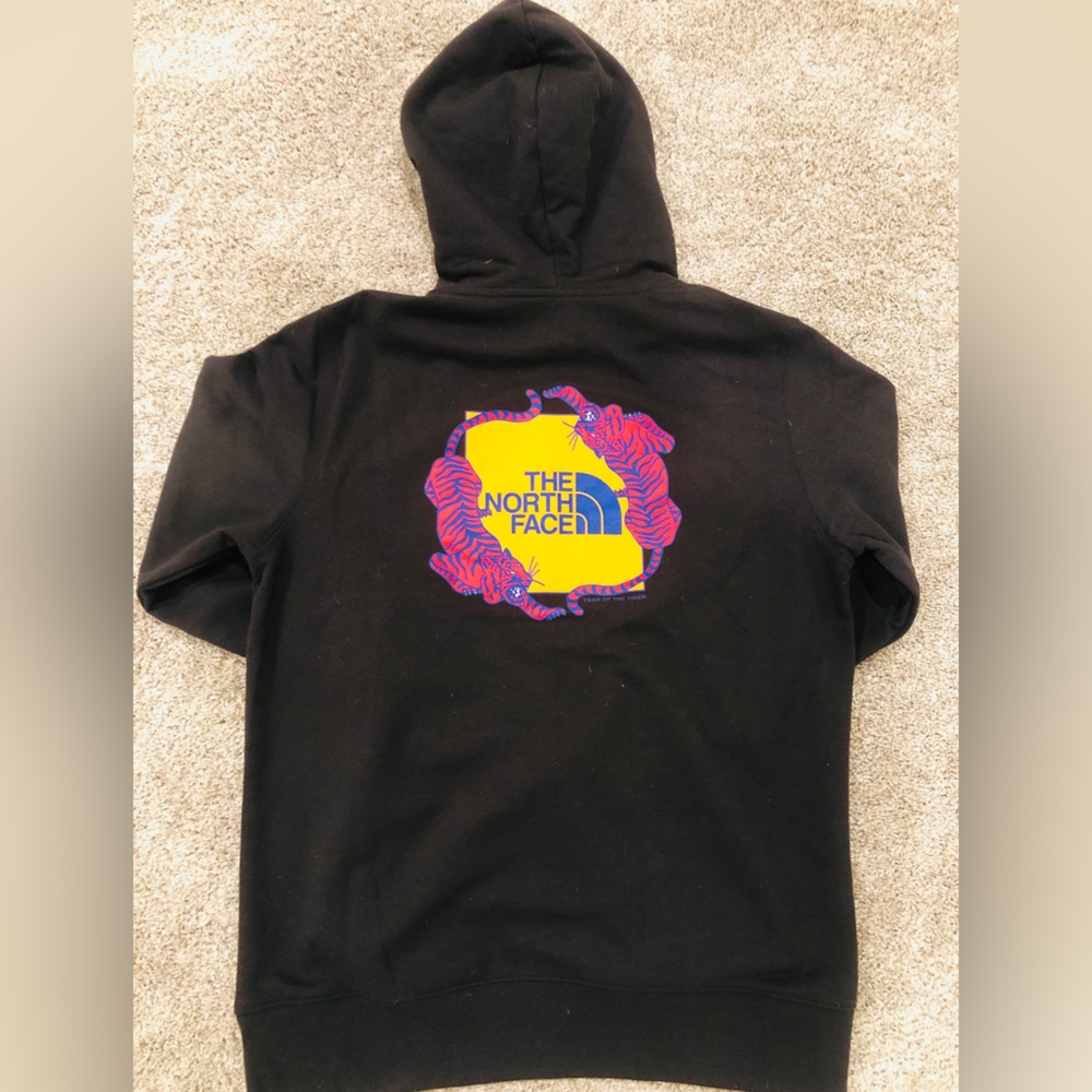 NORTH FACE “year of the tiger”HOODIE | sz: LRG